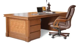 ban giam doc cho nguoi menh moc 3