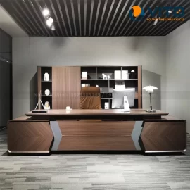 bàn chủ tịch cho người mệnh Thổ