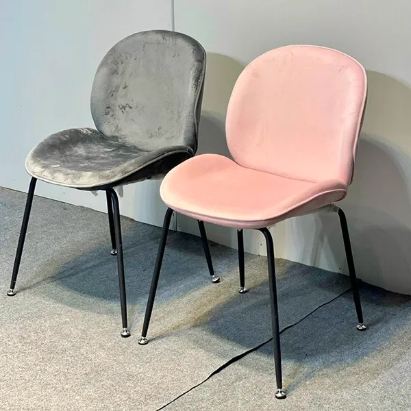 GHẾ ĂN NHẬP KHẨU GUBI CHÂN ĐEN GAV-NK004 2 Ghế Ăn Nhập Khẩu Gubi Chân Đen GAV-NK004 - Ảnh 2